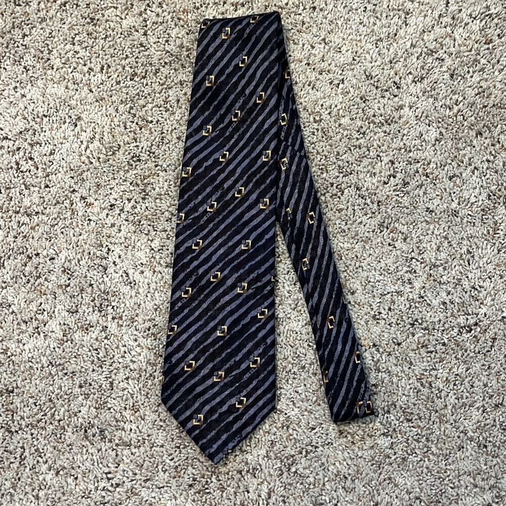 Antonia Collection 100% Silk Printed Tie